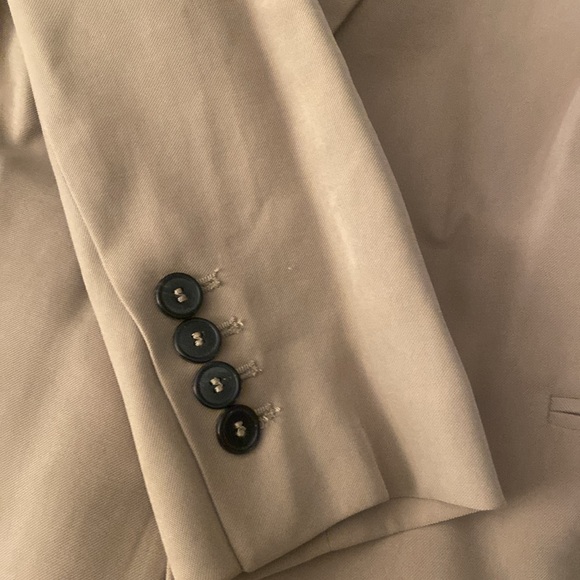 Zara Tan Blazer - Picture 2 of 4